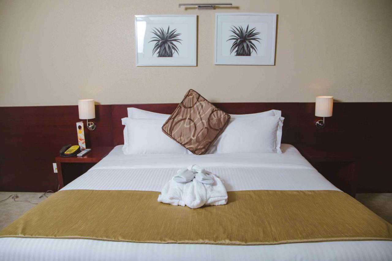Hotel De Convencoes De Talatona Hcta Luanda Eksteriør billede